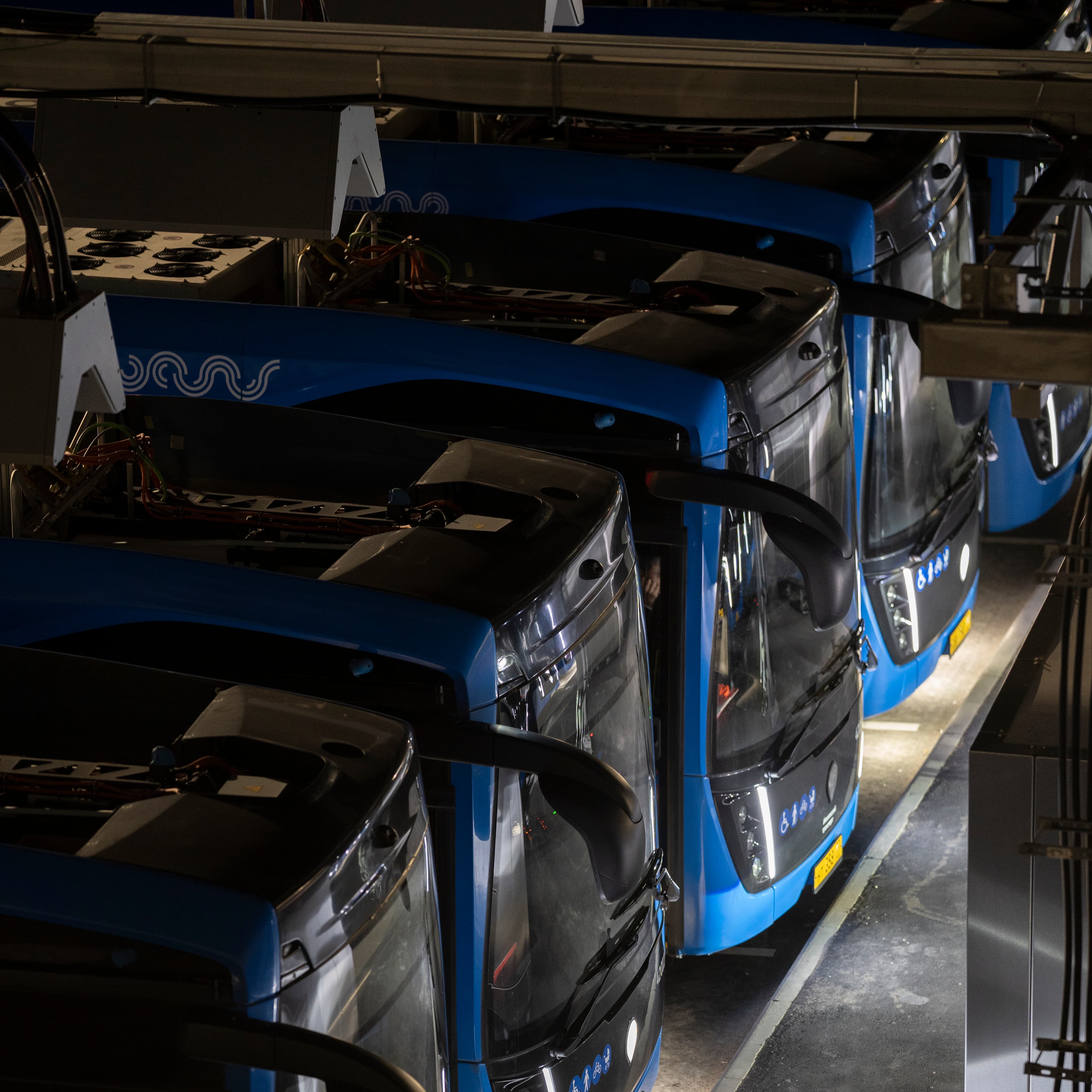 E-buses charging
